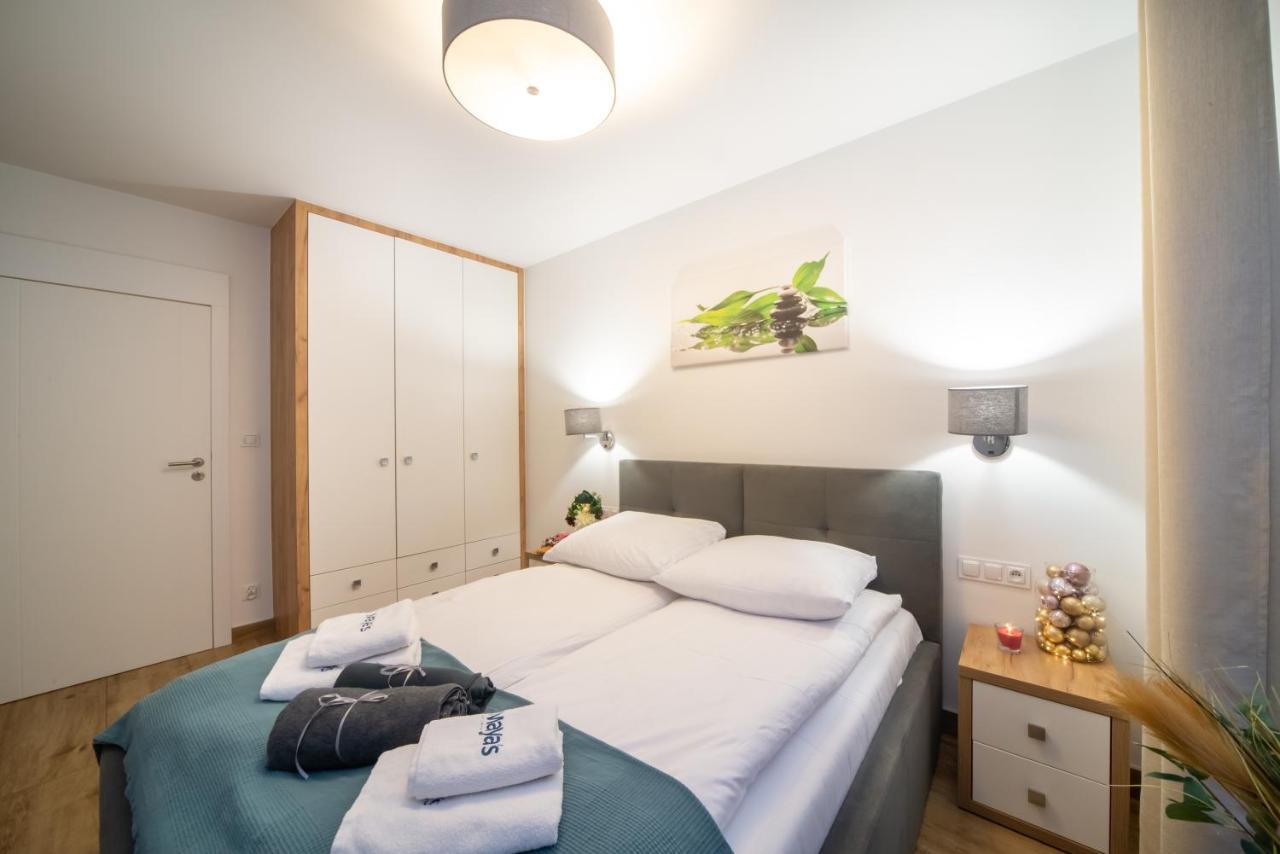 Maya'S Flats & Resorts 74 - Swietej Barbary Gdansk Bagian luar foto