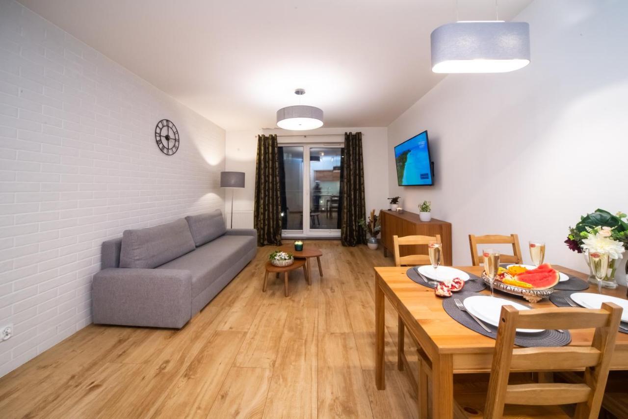 Maya'S Flats & Resorts 74 - Swietej Barbary Gdansk Bagian luar foto